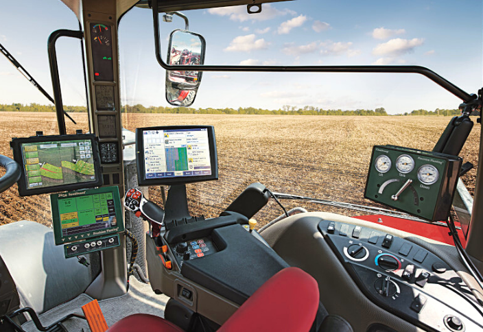 Titan Machinery Ukraine offers replacement of navigation monitors at cost