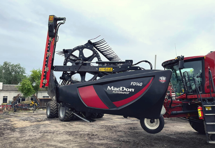 Tested in the field: the grain harvester MACDON FD2 pays off during the season