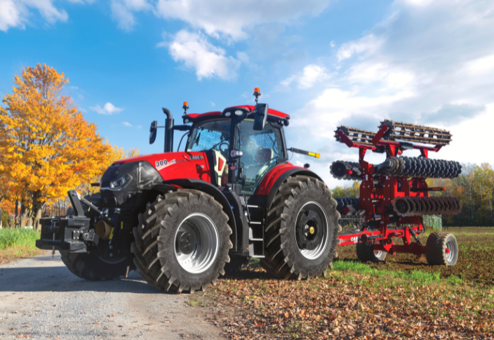 Перший трактор Optum AFS Connect розпочав роботу на українських ланах