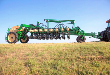 Special offer for Ukrainian agrarian - an auction of tillage machinery