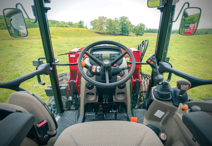 Ідеальний універсал CASE IH Farmall M: Titan Machinery представить в Україні трактор на 110 к.с.