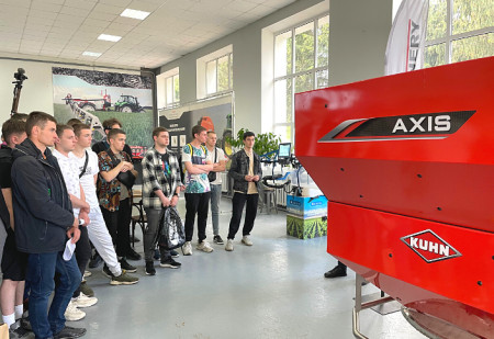 Titan Machinery Ukraine, together with KUHN Ukraine, cordially congratulate the National University of Bioresources and Nature Management on its 125th anniversary