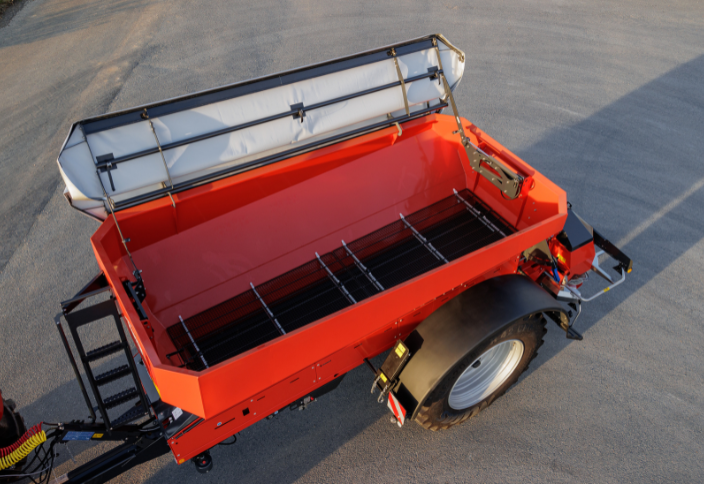 KUHN Axent 90.1: Precision, Reliability, and Productivity for Ukrainian Farmers